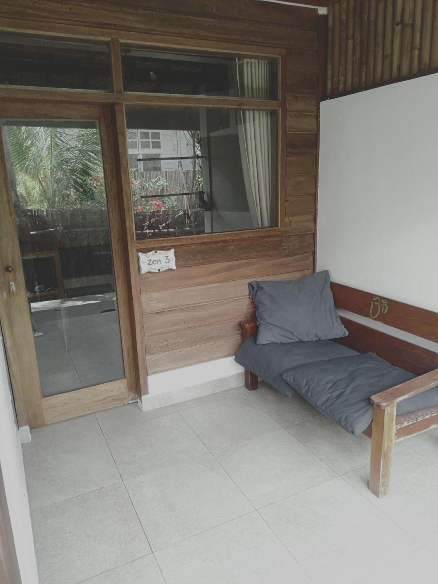 H2O Peaceful Yoga Resort Gili Air Exteriör bild