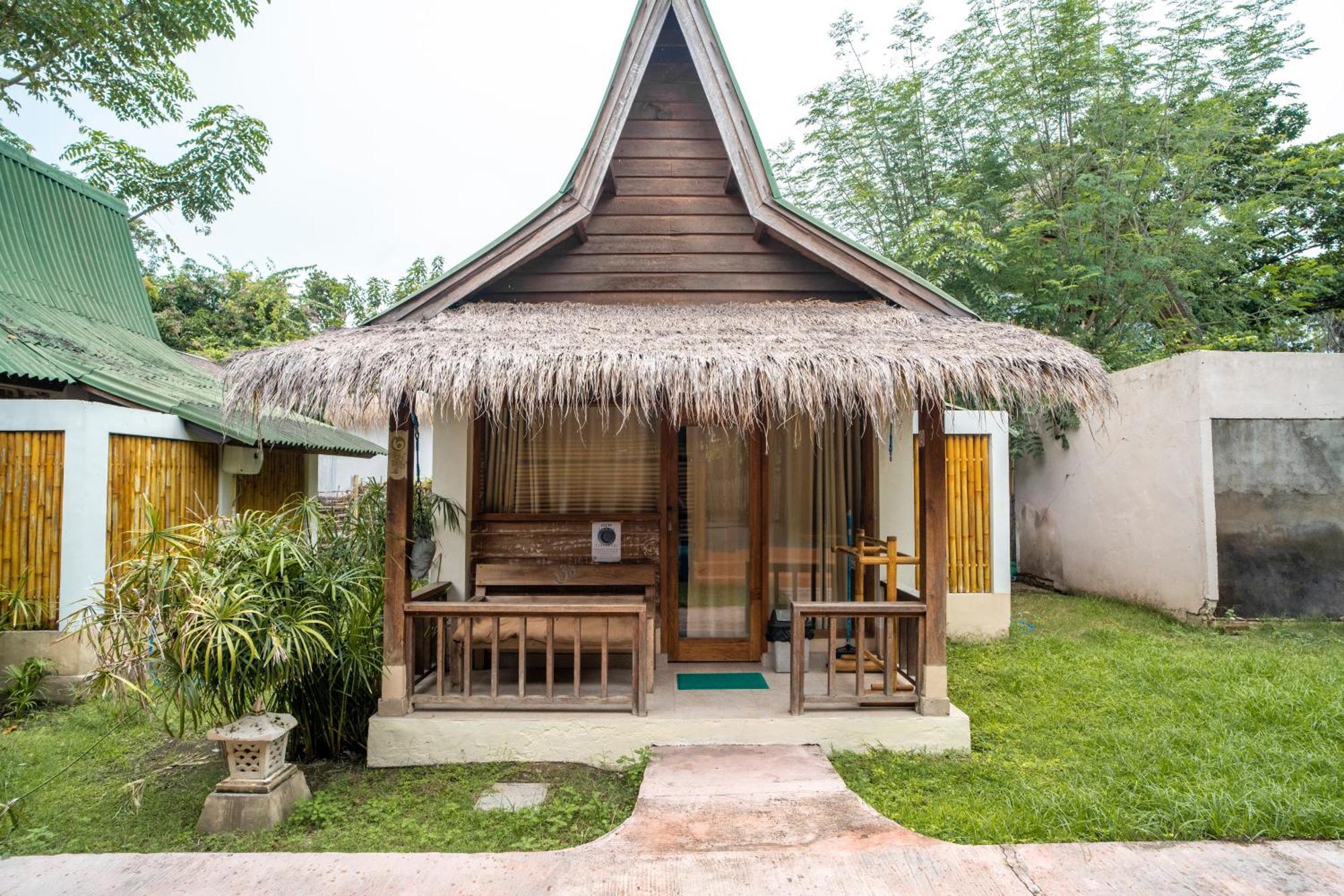H2O Peaceful Yoga Resort Gili Air Exteriör bild