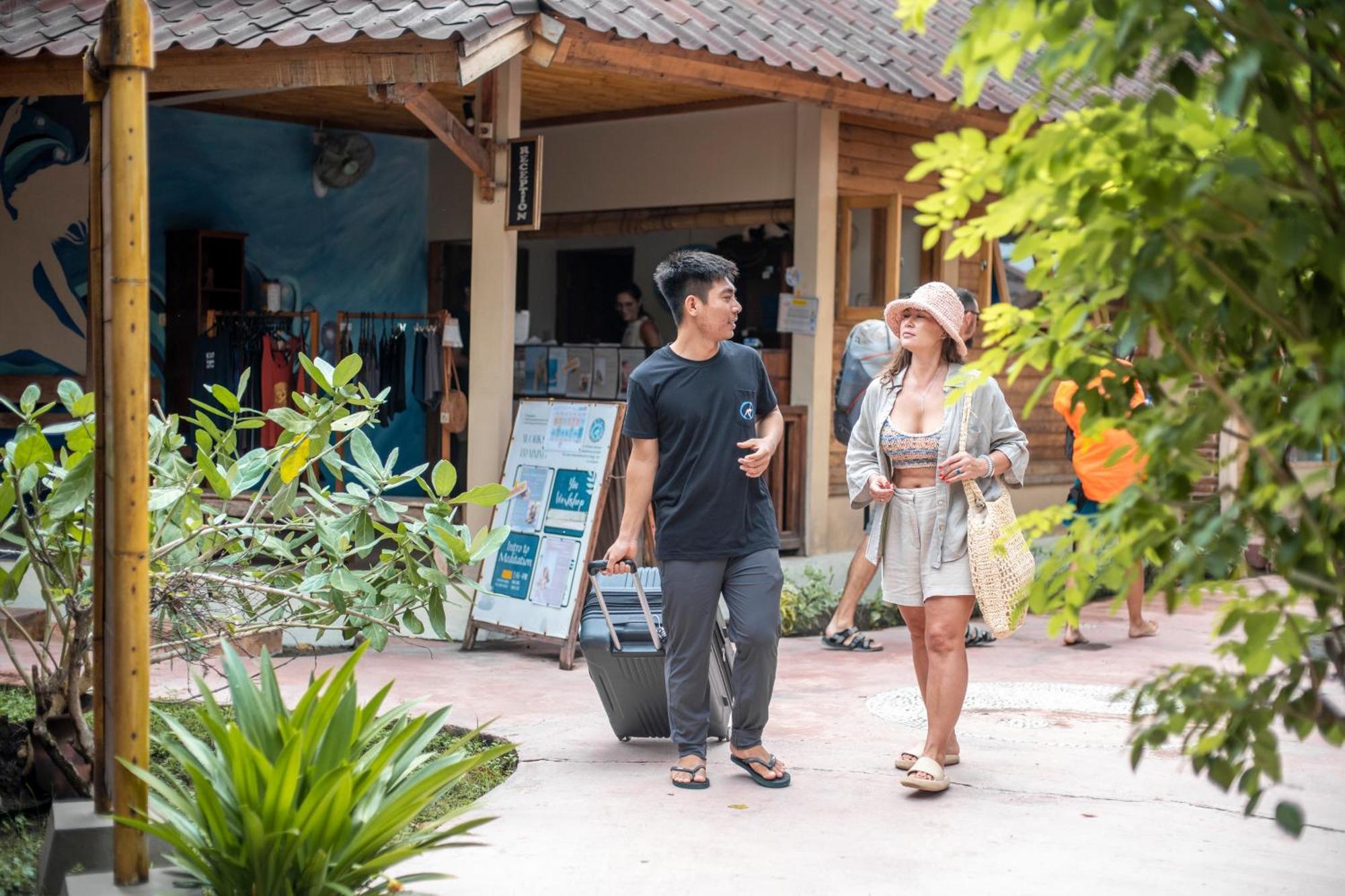 H2O Peaceful Yoga Resort Gili Air Exteriör bild